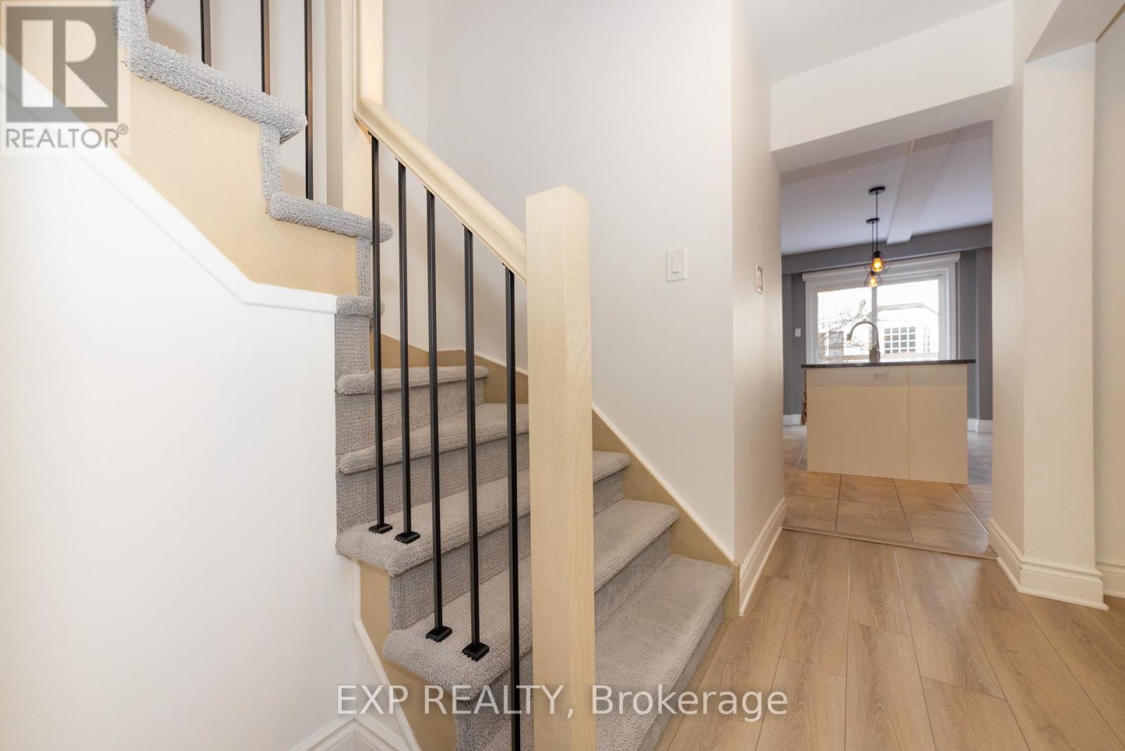 23 Raj Terrace, Ottawa, Ontario  K1G 4T3 - Photo 13 - X12782002