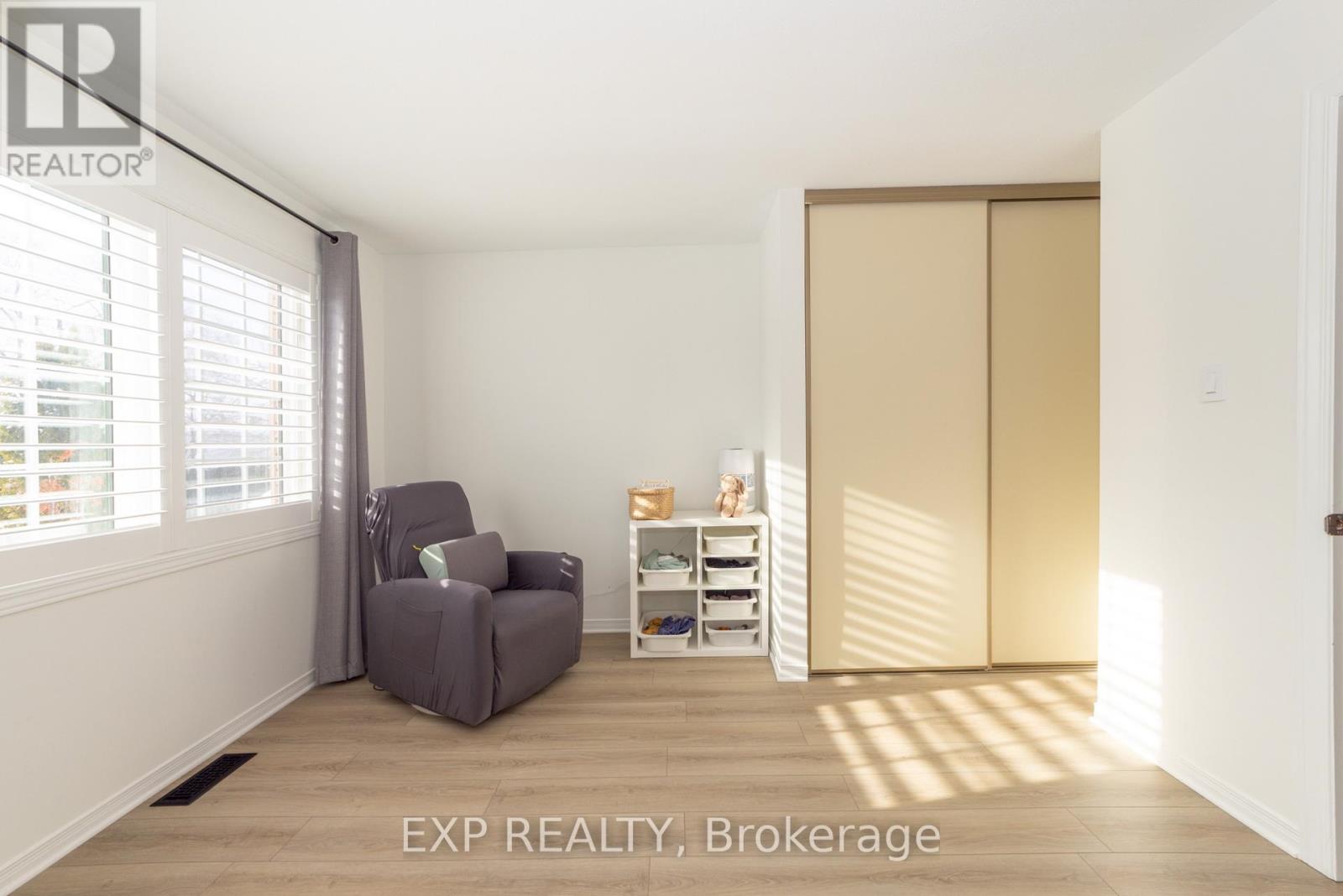 23 Raj Terrace, Ottawa, Ontario  K1G 4T3 - Photo 17 - X12782002