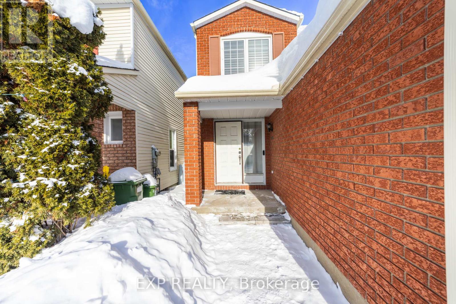 23 Raj Terrace, Ottawa, Ontario  K1G 4T3 - Photo 3 - X12782002