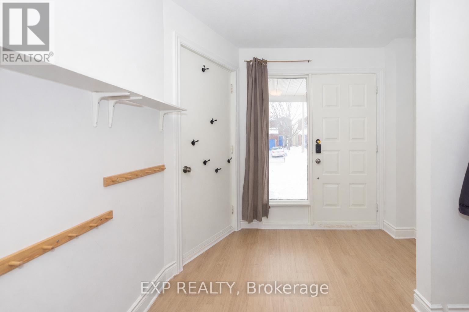 23 Raj Terrace, Ottawa, Ontario  K1G 4T3 - Photo 4 - X12782002