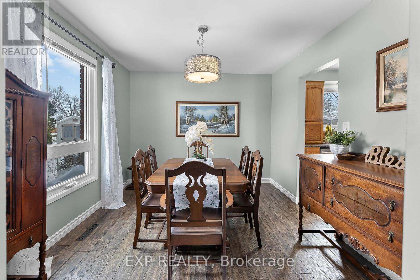 147 Loyalist Drive, Welland, Ontario  L3C 6A3 - Photo 11 - X12781926