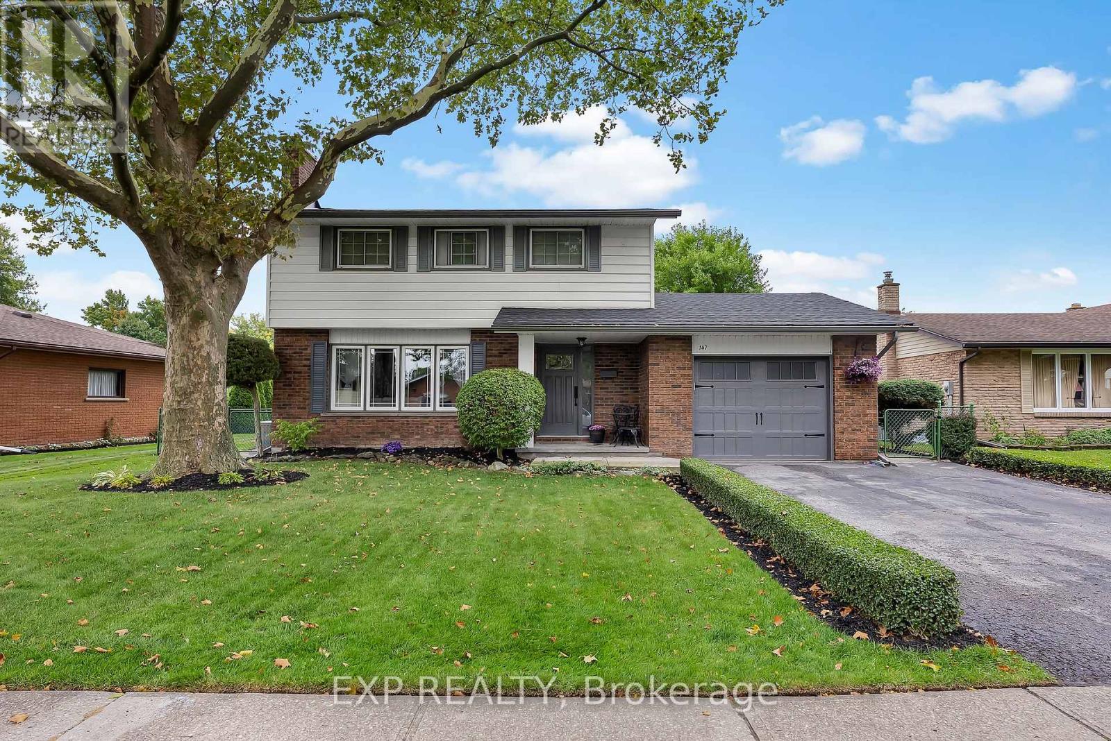 147 Loyalist Drive, Welland, Ontario  L3C 6A3 - Photo 2 - X12781926