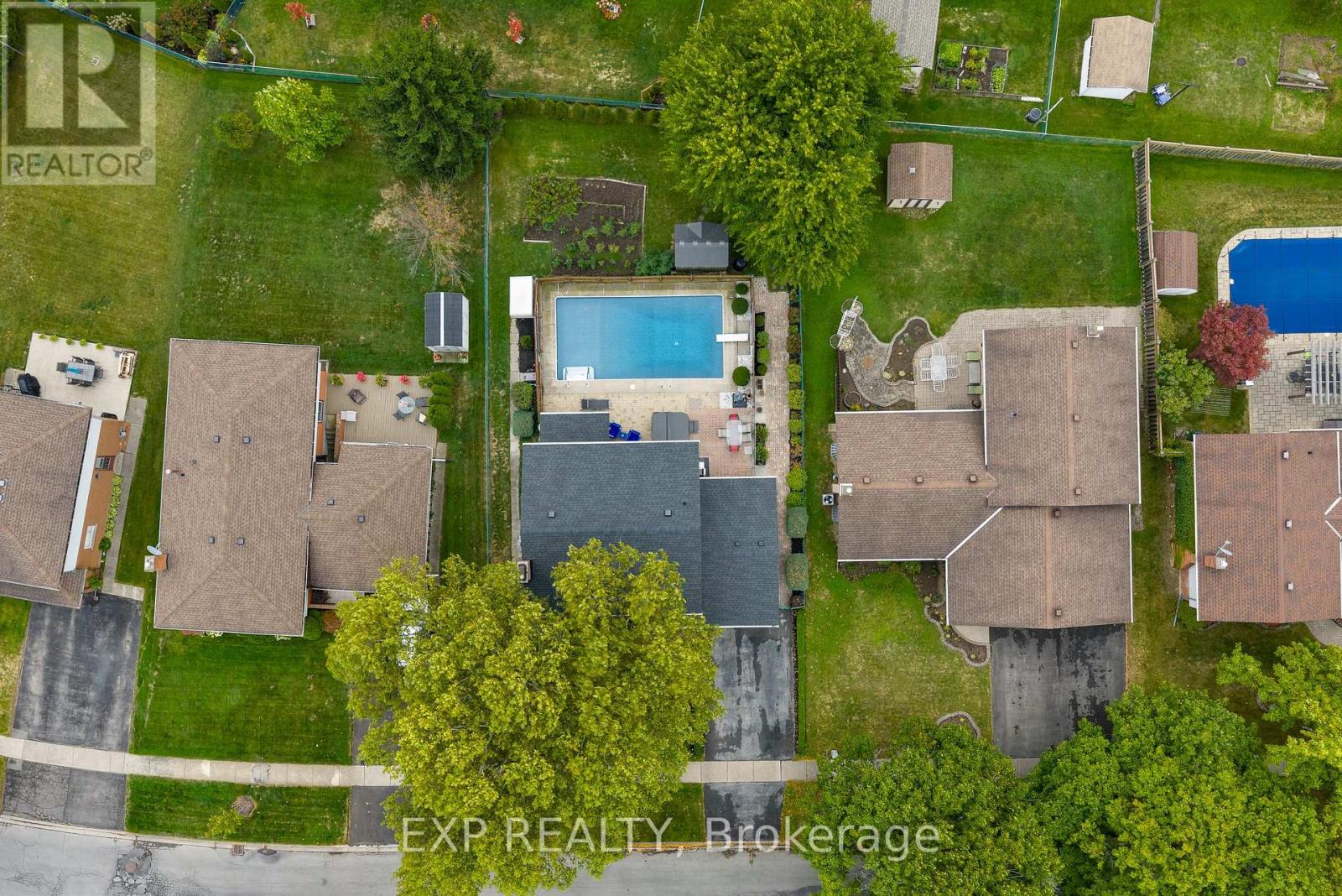 147 Loyalist Drive, Welland, Ontario  L3C 6A3 - Photo 38 - X12781926