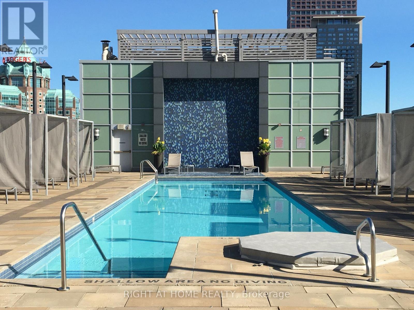 3302 - 120 Homewood Avenue, Toronto, Ontario  M4Y 2J3 - Photo 19 - C12782008