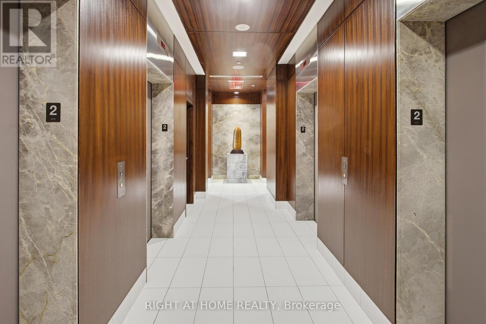 3302 - 120 Homewood Avenue, Toronto, Ontario  M4Y 2J3 - Photo 25 - C12782008