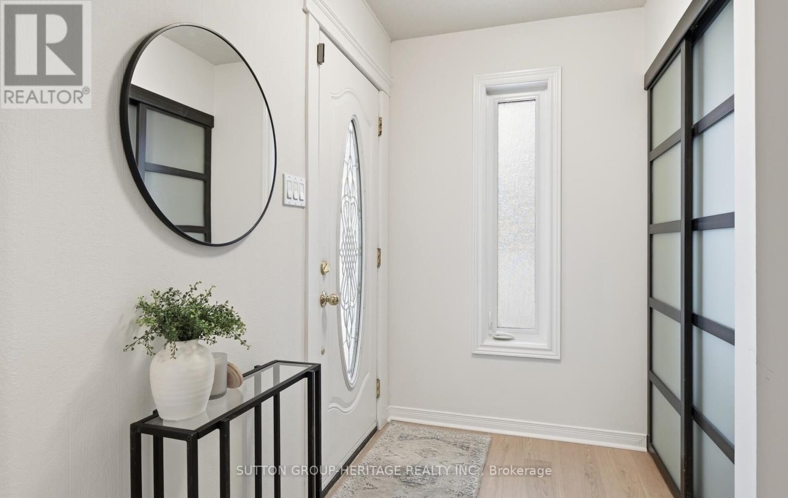 470 Gaylord Drive, Oshawa, Ontario  L1K 1L5 - Photo 3 - E12781990