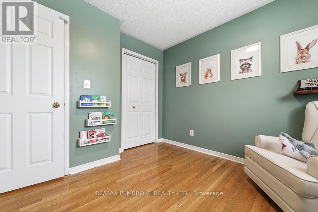 22 James Street, Petawawa, Ontario  K8H 3B5 - Photo 19 - X12782016