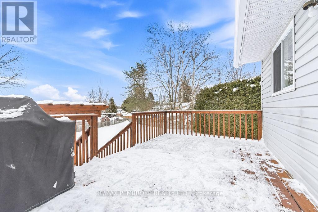 22 James Street, Petawawa, Ontario  K8H 3B5 - Photo 32 - X12782016