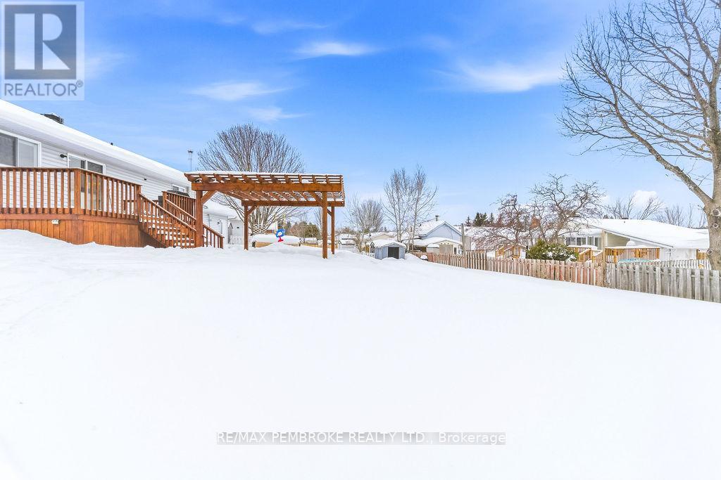 22 James Street, Petawawa, Ontario  K8H 3B5 - Photo 34 - X12782016