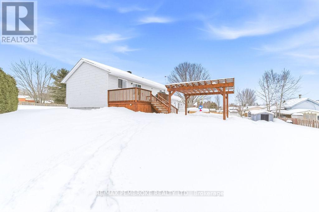 22 James Street, Petawawa, Ontario  K8H 3B5 - Photo 35 - X12782016
