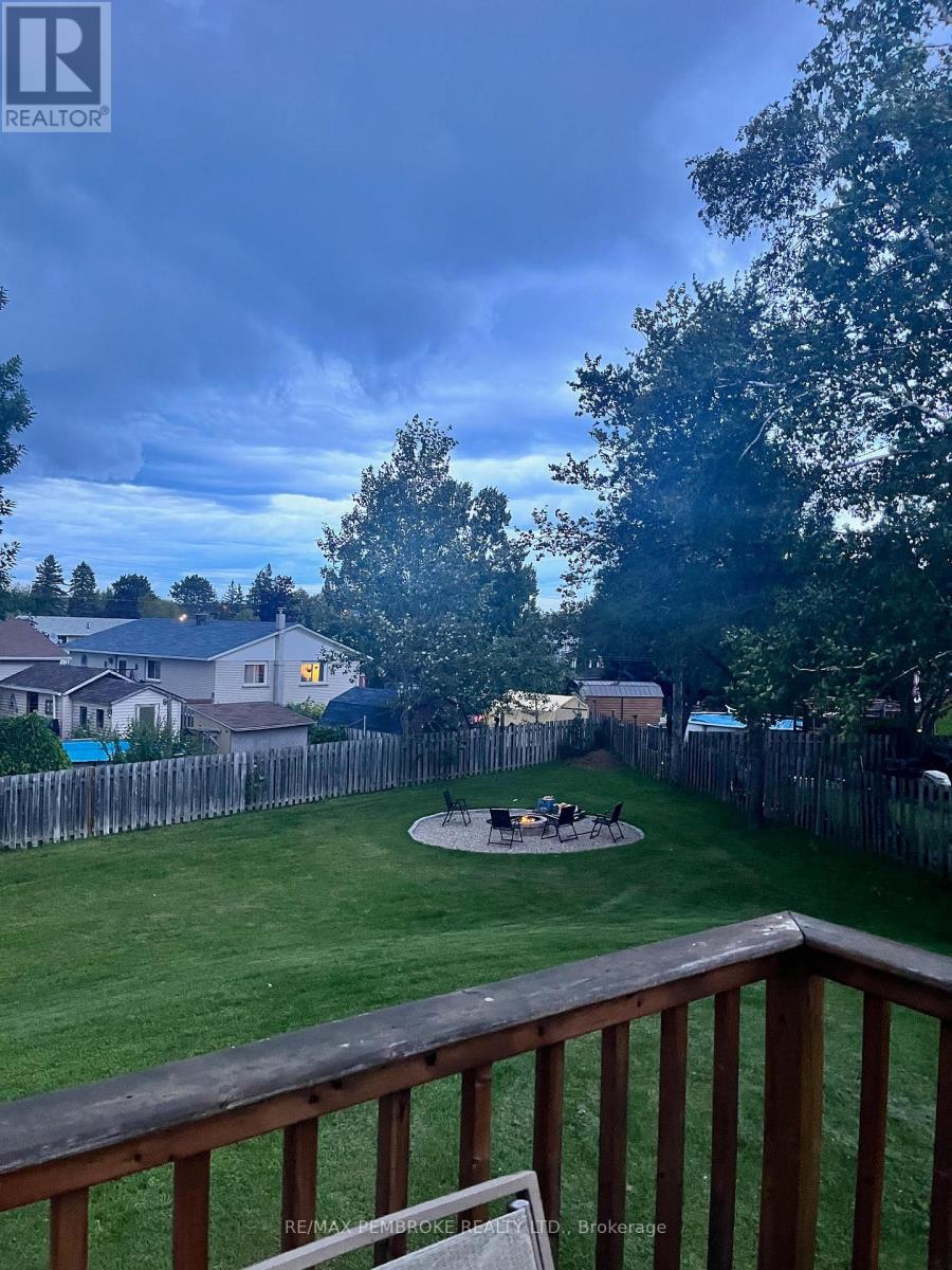 22 James Street, Petawawa, Ontario  K8H 3B5 - Photo 39 - X12782016