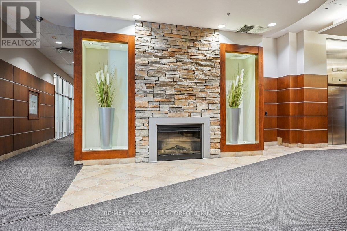 403 - 2 Fieldway Road, Toronto, Ontario  M8Z 0B9 - Photo 10 - W12781982