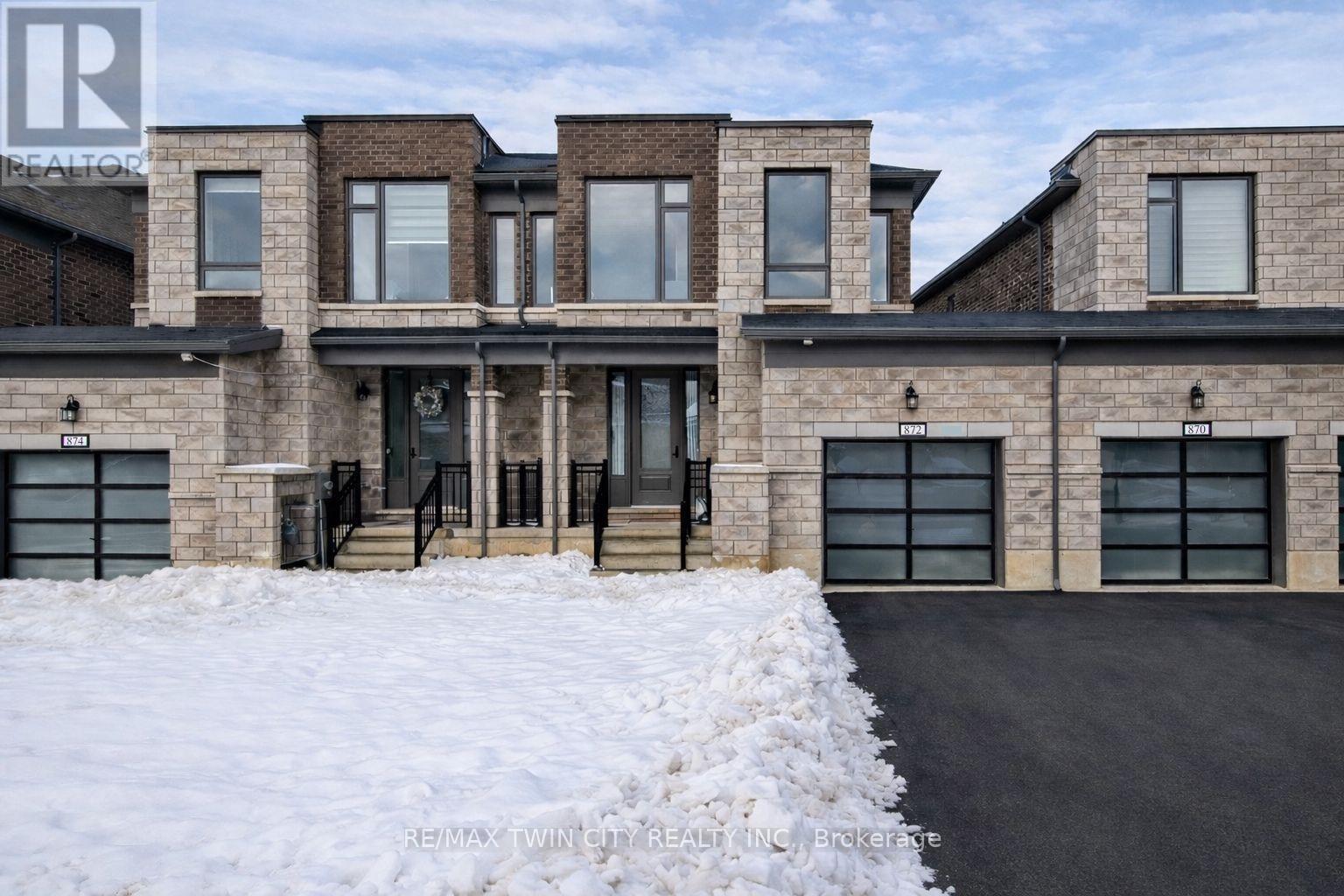 872 SOBESKI AVENUE, Woodstock, Ontario