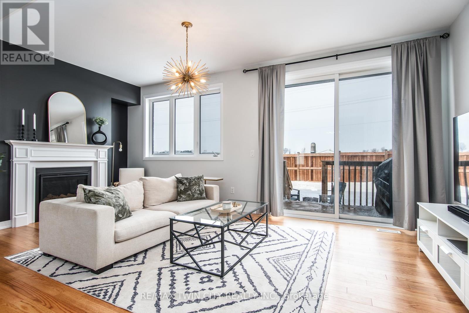 872 Sobeski Avenue, Woodstock, Ontario  N4T 0P2 - Photo 10 - X12781958