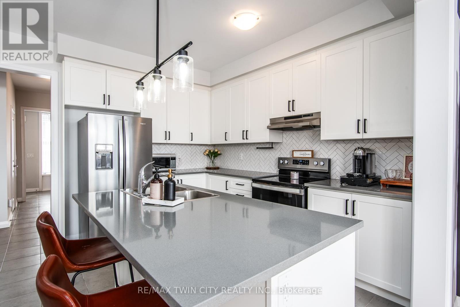 872 Sobeski Avenue, Woodstock, Ontario  N4T 0P2 - Photo 21 - X12781958