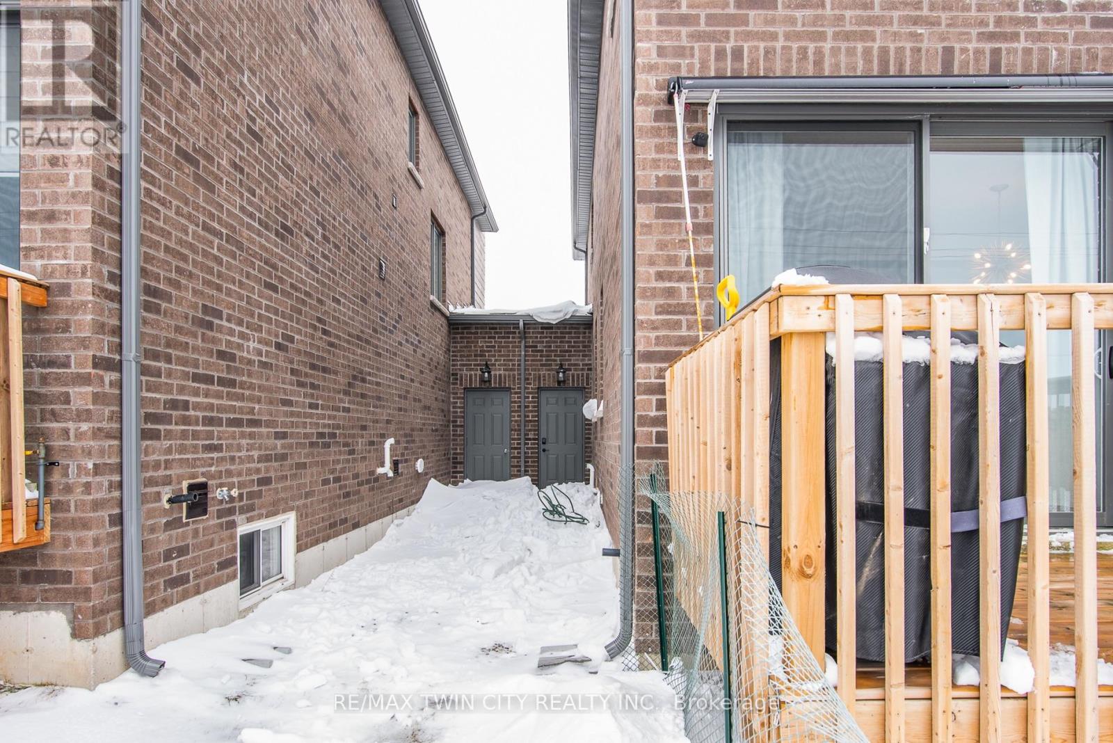 872 Sobeski Avenue, Woodstock, Ontario  N4T 0P2 - Photo 40 - X12781958