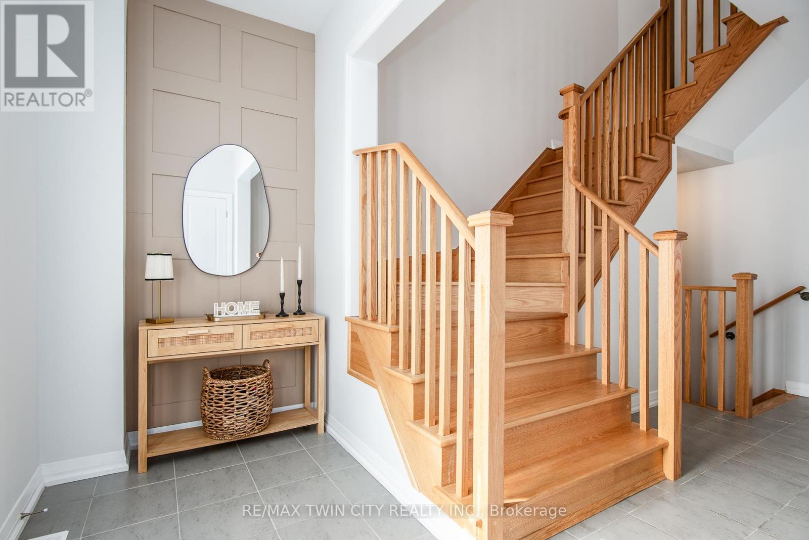 872 Sobeski Avenue, Woodstock, Ontario  N4T 0P2 - Photo 6 - X12781958