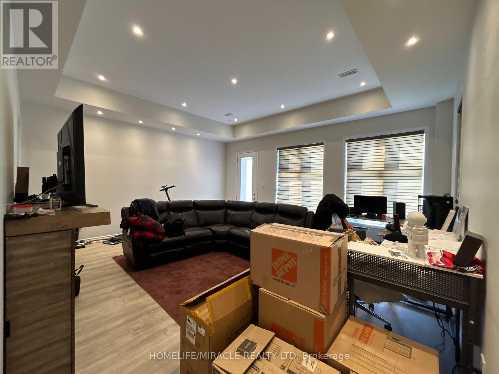 6 - 22 Spring Creek Drive, Hamilton, Ontario  L8B 1V7 - Photo 10 - X12781964