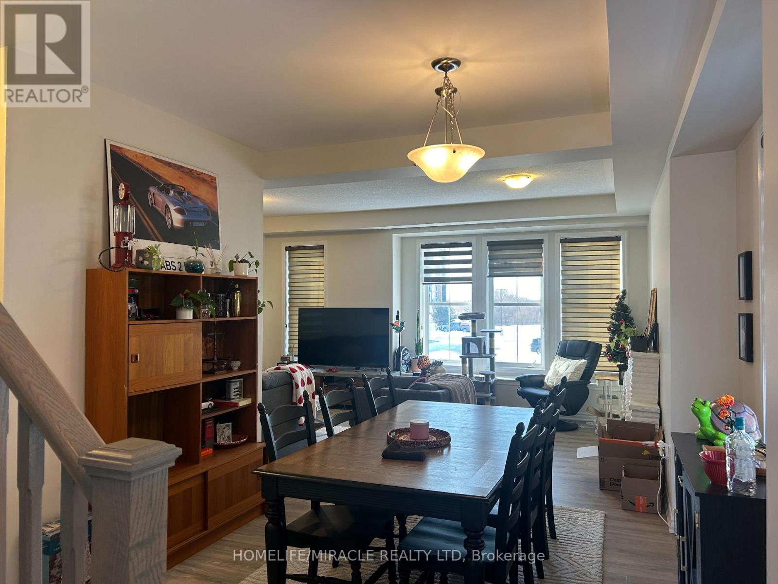 6 - 22 Spring Creek Drive, Hamilton, Ontario  L8B 1V7 - Photo 4 - X12781964