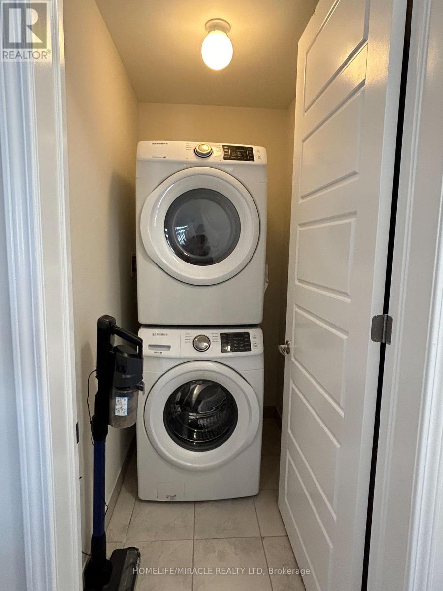 6 - 22 Spring Creek Drive, Hamilton, Ontario  L8B 1V7 - Photo 6 - X12781964