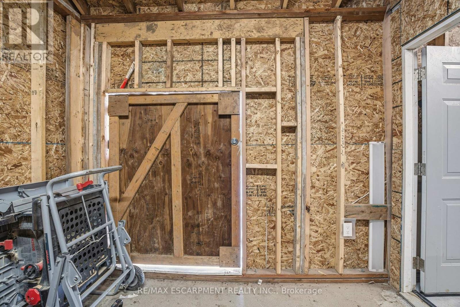 41 John Martin Crescent, Hamilton, Ontario  L0R 2H0 - Photo 34 - X12782000