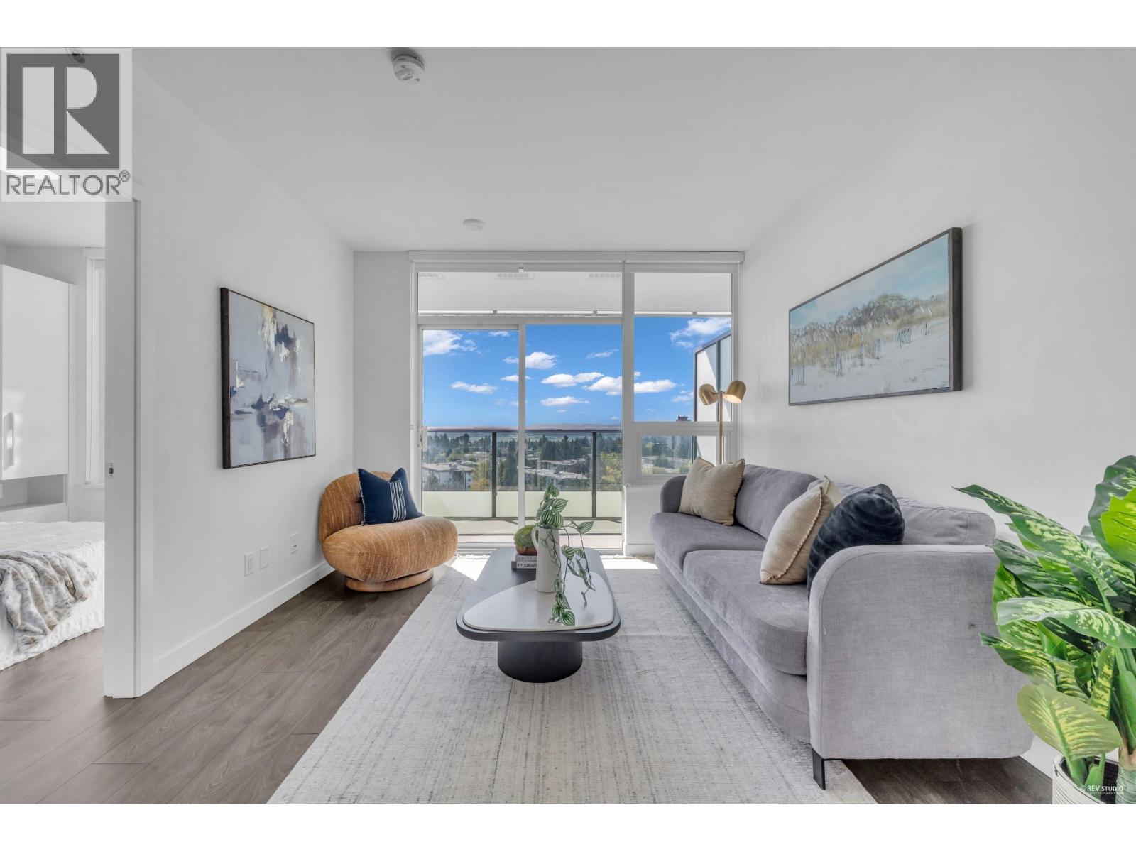 1105 6463 SILVER AVENUE, Burnaby, British Columbia