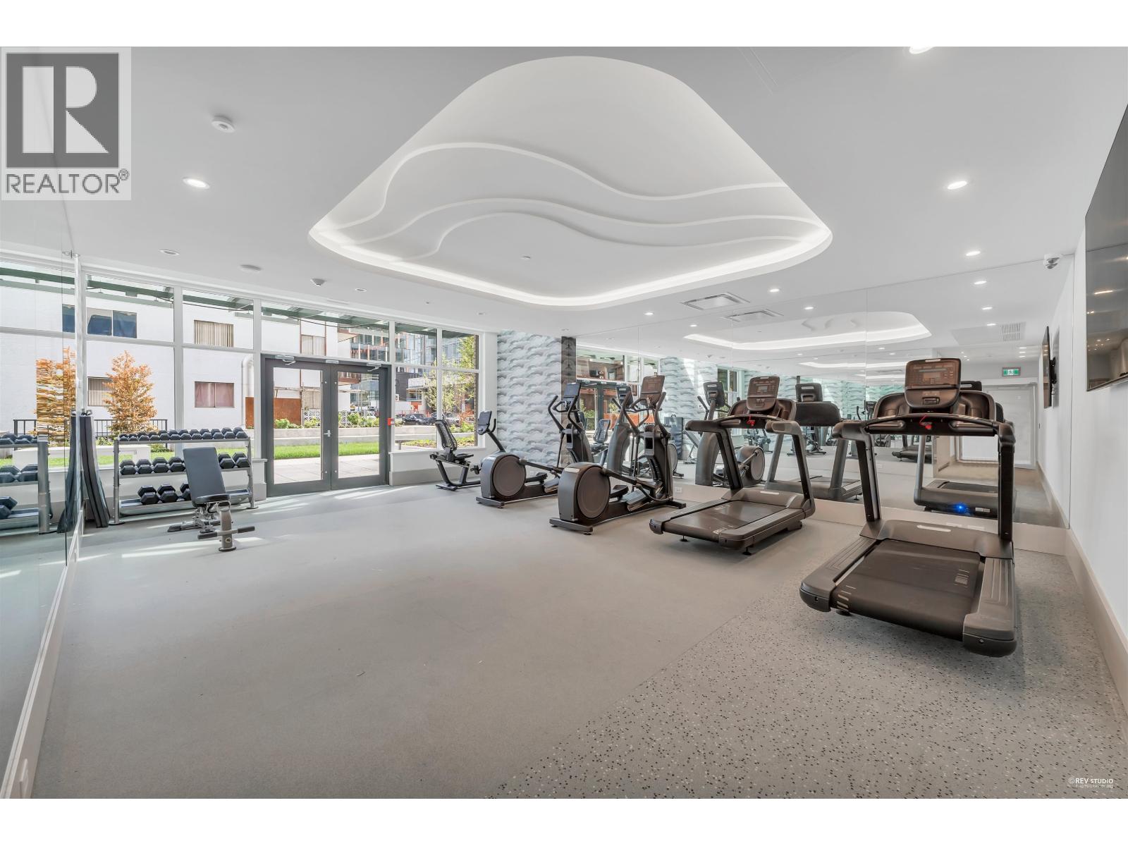 Listing Picture 34 of 38 : 1105 6463 SILVER AVENUE, Burnaby / 本拿比 - 魯藝地產 Yvonne Lu Group - MLS Medallion Club Member