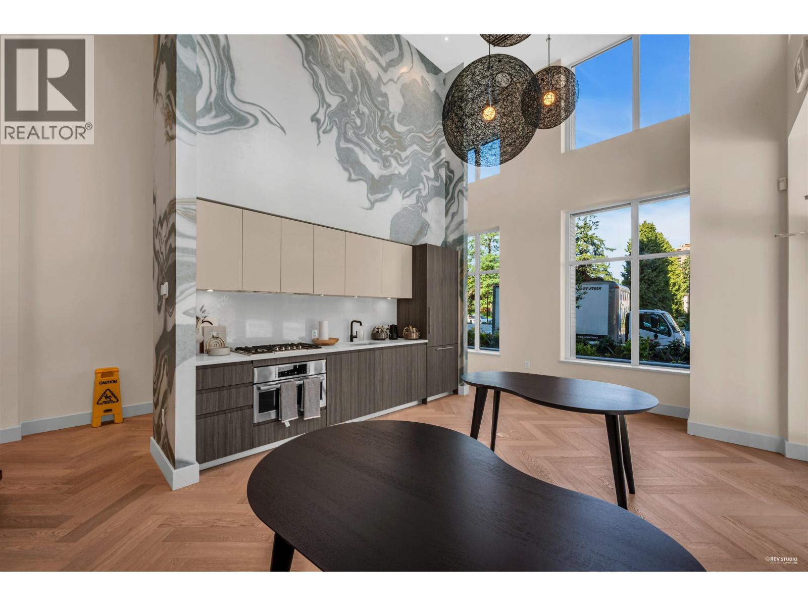 Listing Picture 35 of 38 : 1105 6463 SILVER AVENUE, Burnaby / 本拿比 - 魯藝地產 Yvonne Lu Group - MLS Medallion Club Member