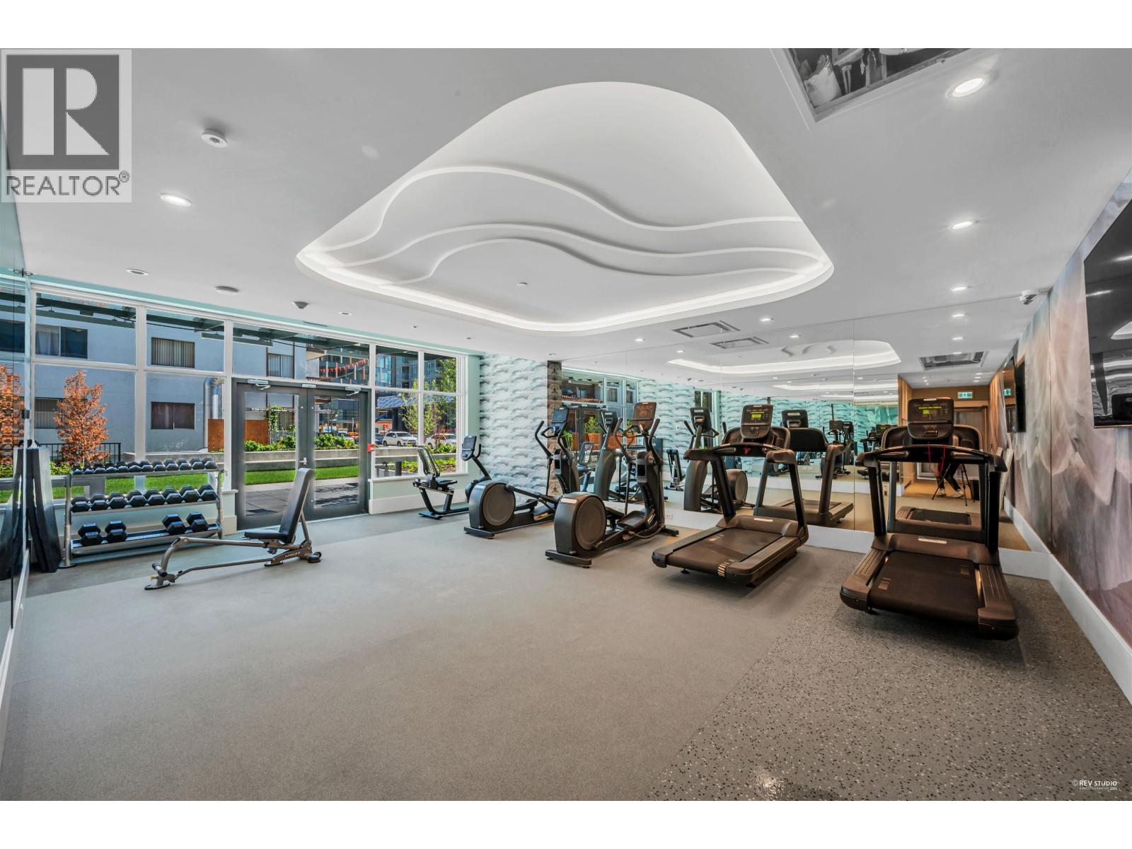 Listing Picture 33 of 38 : 1105 6463 SILVER AVENUE, Burnaby / 本拿比 - 魯藝地產 Yvonne Lu Group - MLS Medallion Club Member