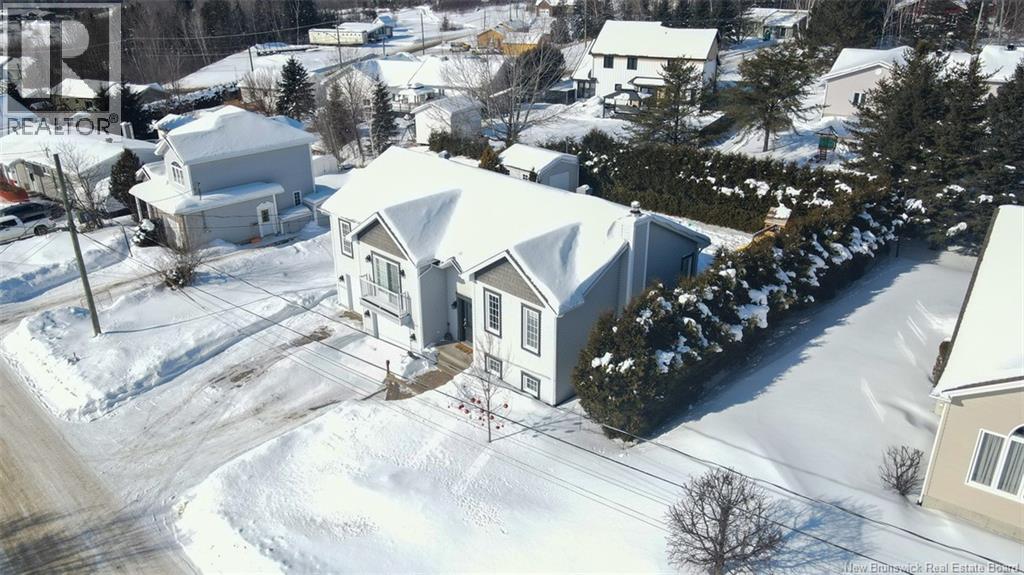 60 Mgr Dionne Avenue, Edmundston, New Brunswick  E3V 4Y7 - Photo 32 - NB133449