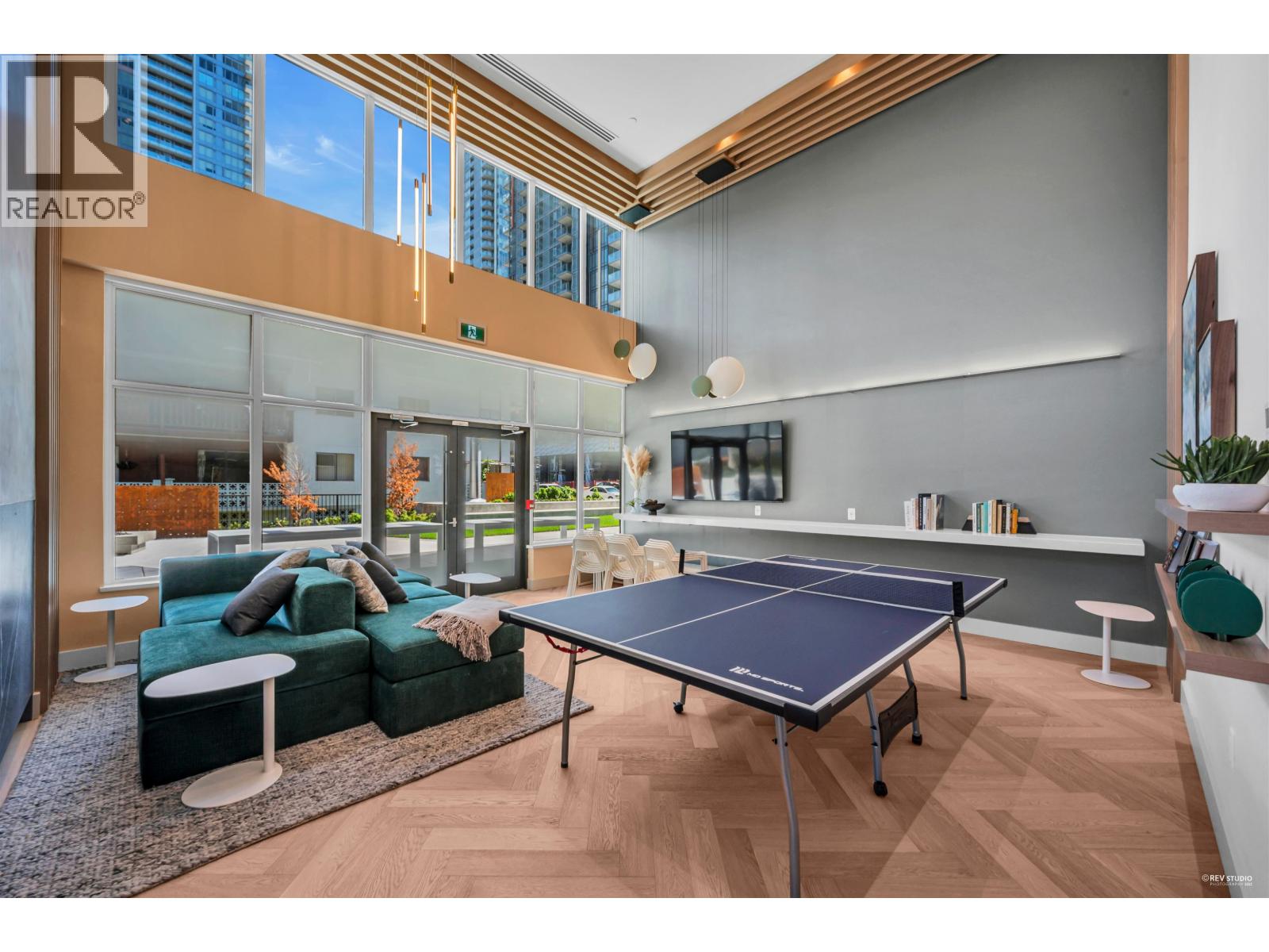 Listing Picture 36 of 38 : 1105 6463 SILVER AVENUE, Burnaby / 本拿比 - 魯藝地產 Yvonne Lu Group - MLS Medallion Club Member