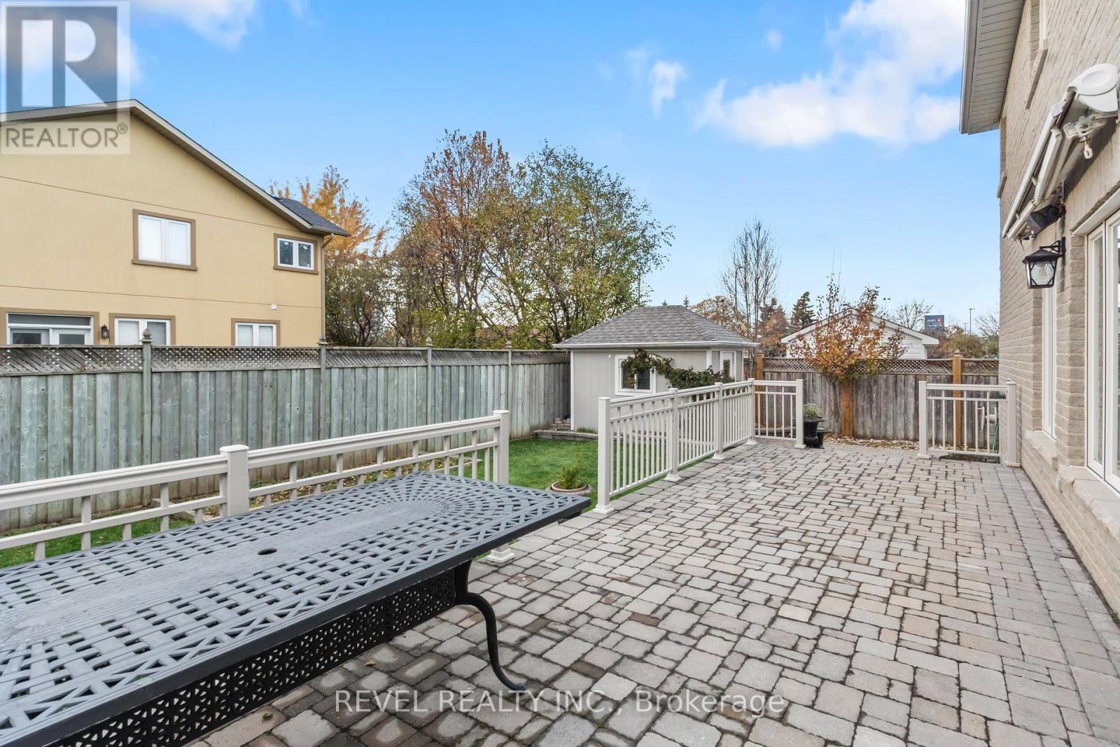 70 Applewood Crescent, Whitby, Ontario L1N 2E6 - Photo 36 - E12782020