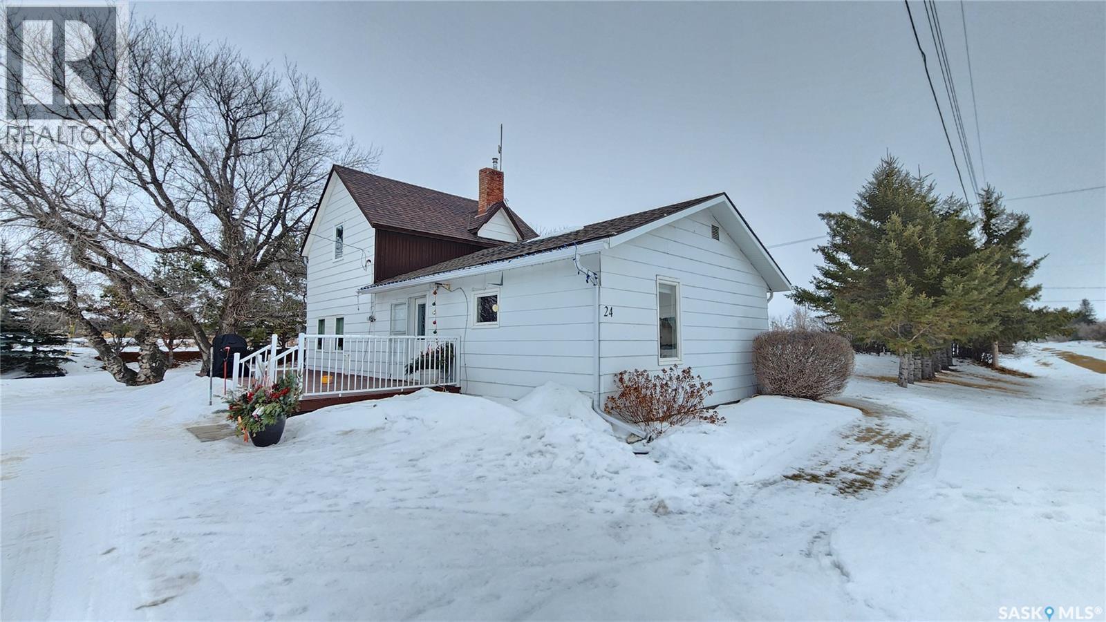 24 Railway Avenue, Meota Rm No.468, Saskatchewan  S9A 2X4 - Photo 1 - SK028358