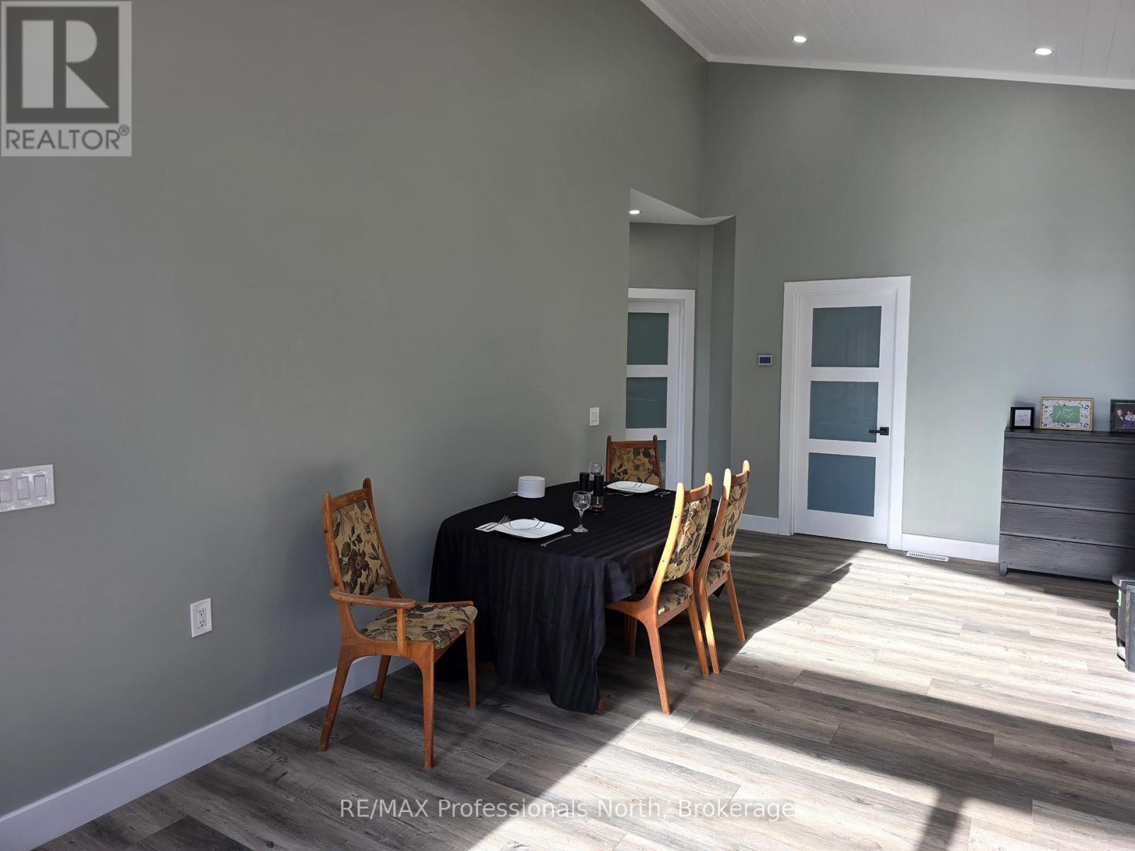 816 Second Avenue, Mcmurrich/monteith, Ontario P0A 1J0 - Photo 11 - X12782054