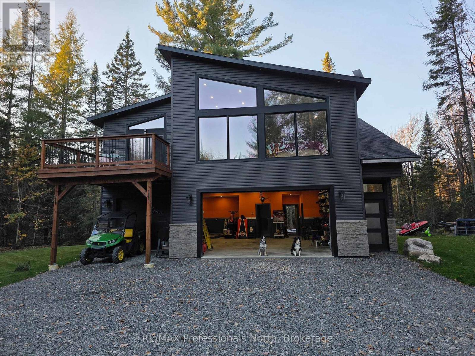 816 Second Avenue, Mcmurrich/monteith, Ontario P0A 1J0 - Photo 2 - X12782054