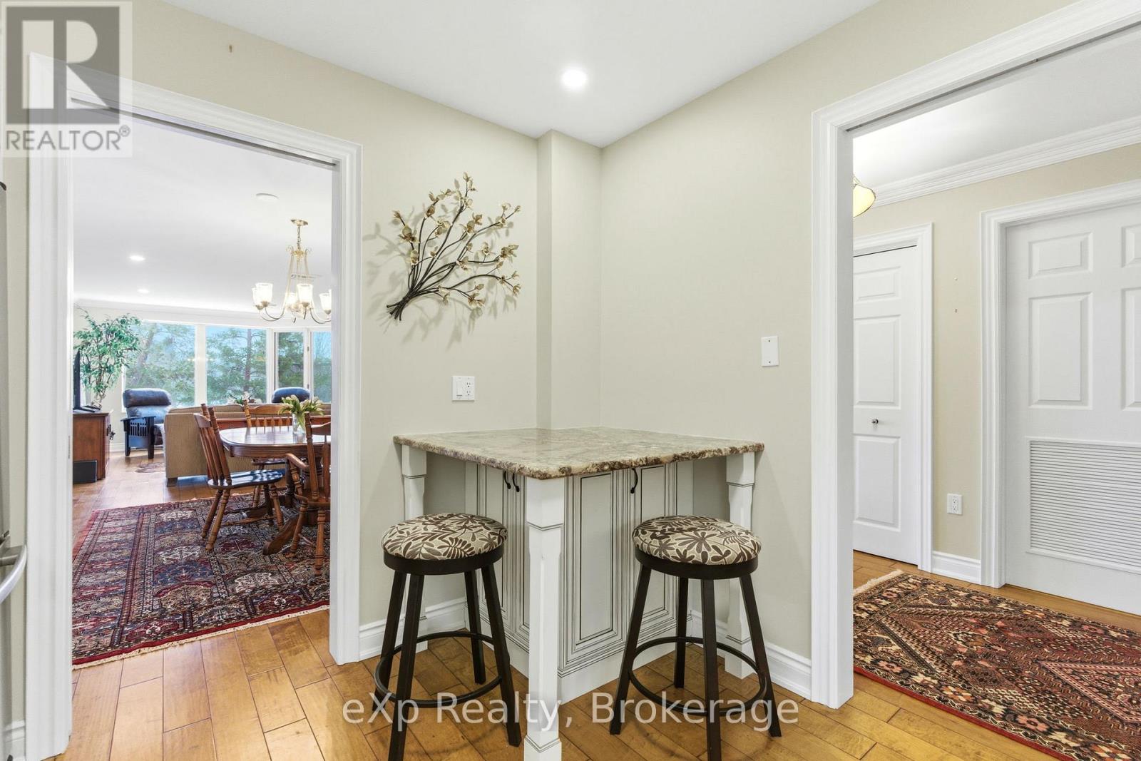 206 - 30 Front Street, Stratford, Ontario  N5A 7S3 - Photo 8 - X12782056