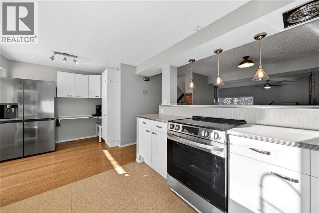 112 Glamis Terrace Sw, Calgary, Alberta  T3E 6V3 - Photo 20 - A2280483