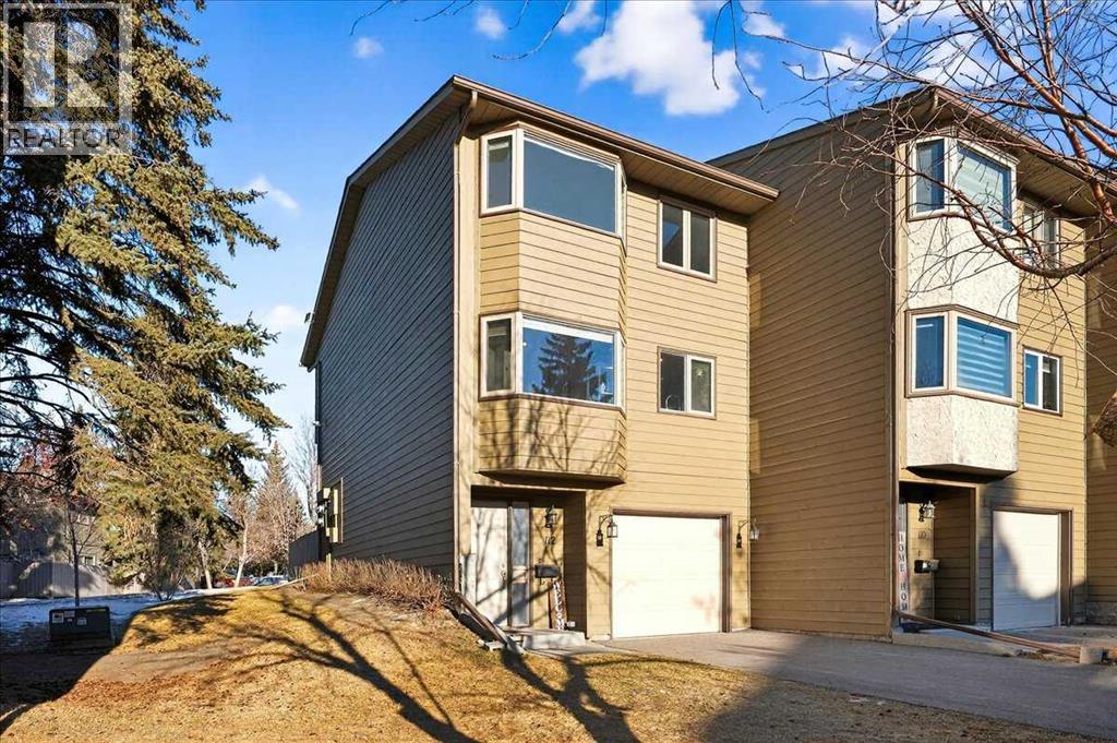 112 Glamis Terrace Sw, Calgary, Alberta  T3E 6V3 - Photo 3 - A2280483
