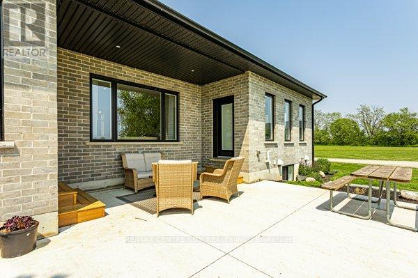 51057 Nova Scotia Line E, Malahide, Ontario  N5H 2R2 - Photo 9 - X12782078