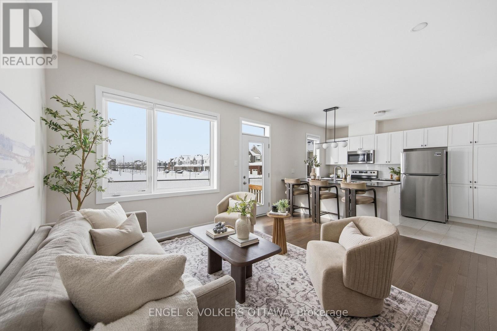 302 Canadensis Lane, Ottawa, Ontario  K2J 6X8 - Photo 11 - X12782074