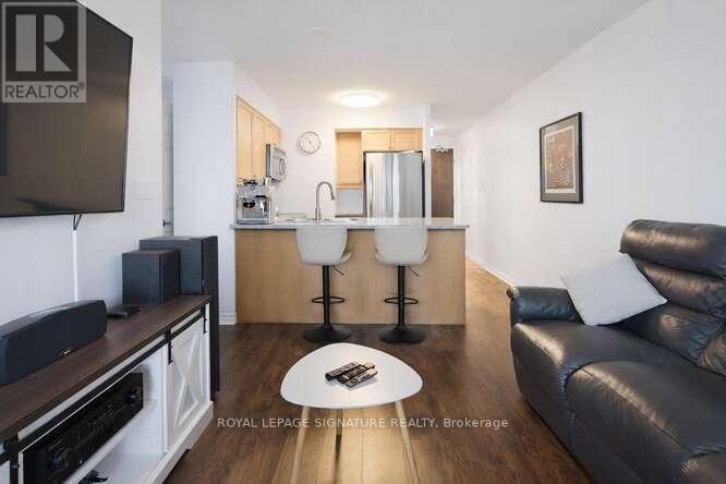 1717 - 335 Rathburn Road W, Mississauga, Ontario  L5B 0C8 - Photo 28 - W12745582