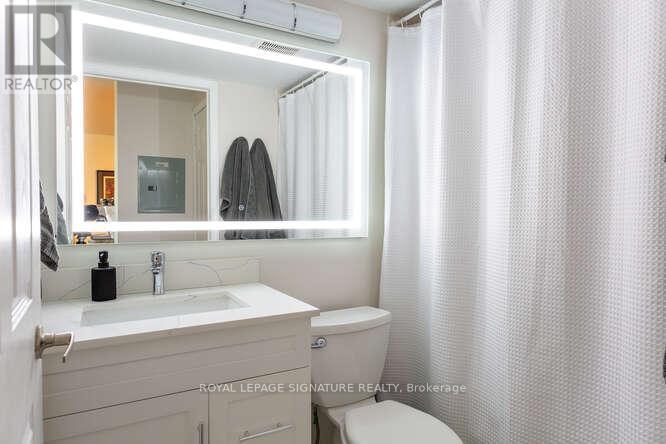 1717 - 335 Rathburn Road W, Mississauga, Ontario  L5B 0C8 - Photo 31 - W12745582