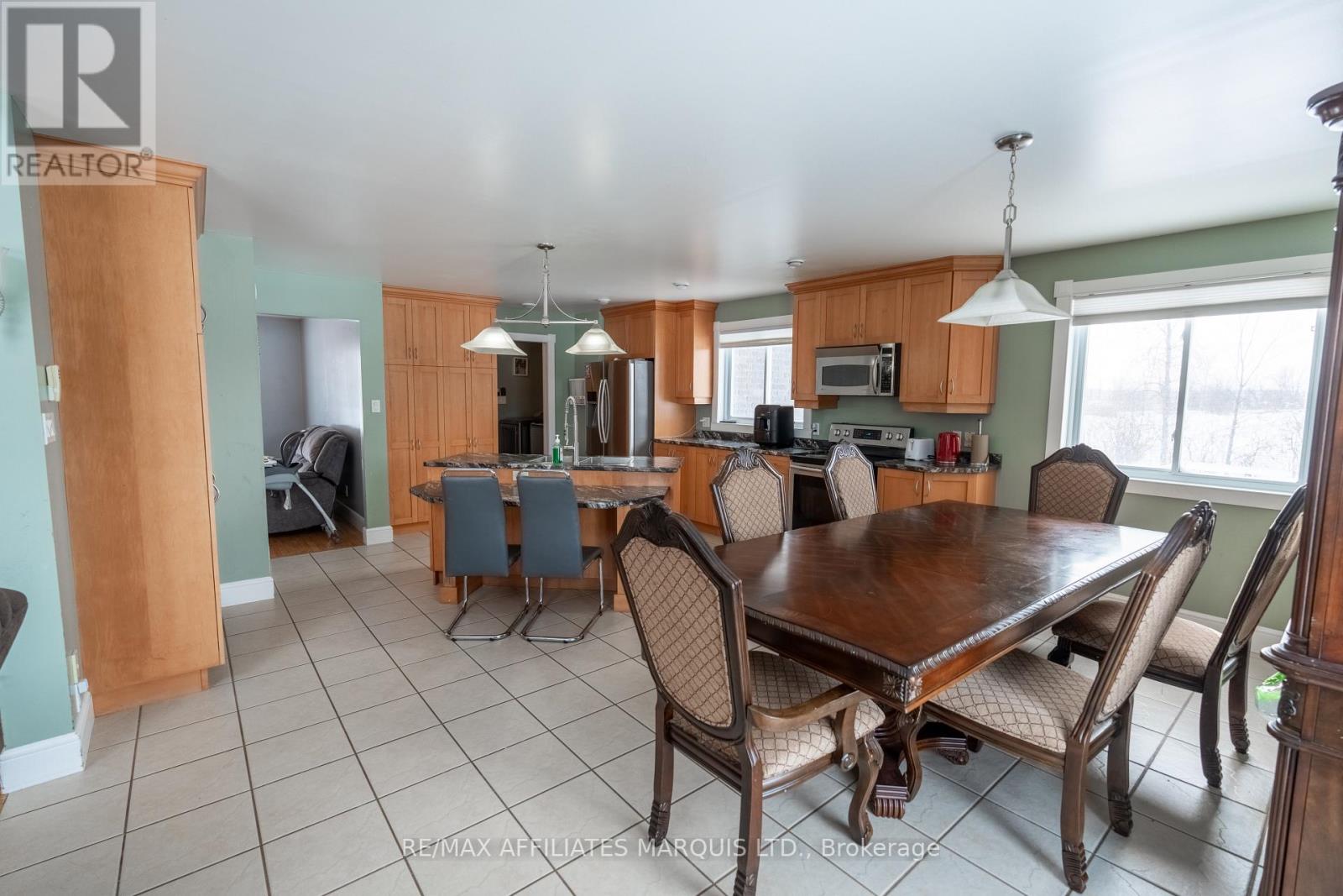 13981 Anderson Road, South Stormont, Ontario  K0C 1X0 - Photo 10 - X12782046