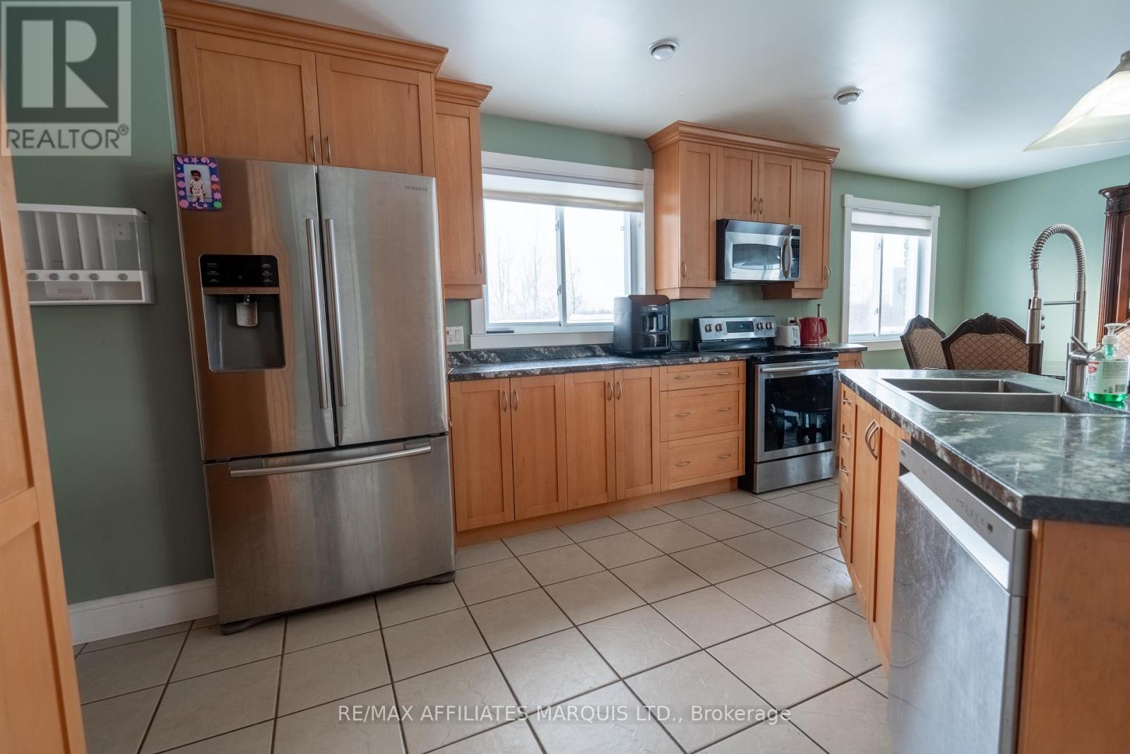 13981 Anderson Road, South Stormont, Ontario  K0C 1X0 - Photo 12 - X12782046