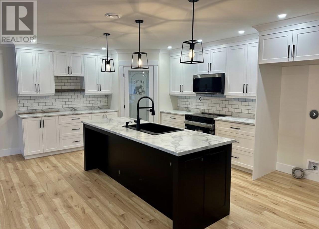 19 Blandford Street, Gander, Newfoundland & Labrador  A1V 0A4 - Photo 3 - 1294385