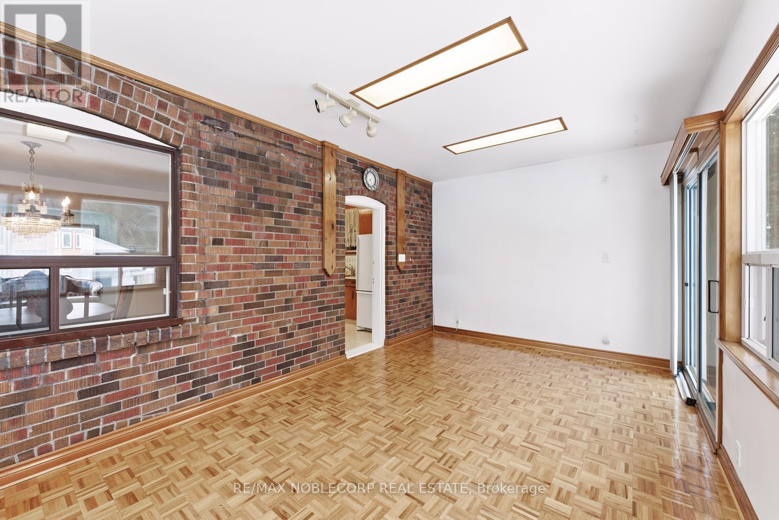 51 Glenavy Avenue, Toronto, Ontario  M4P 2T9 - Photo 21 - C12782050