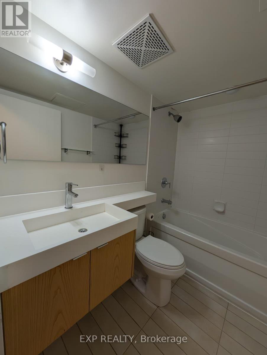 612 - 25 Telegram Mews, Toronto, Ontario  M5V 3Z1 - Photo 8 - C12782052