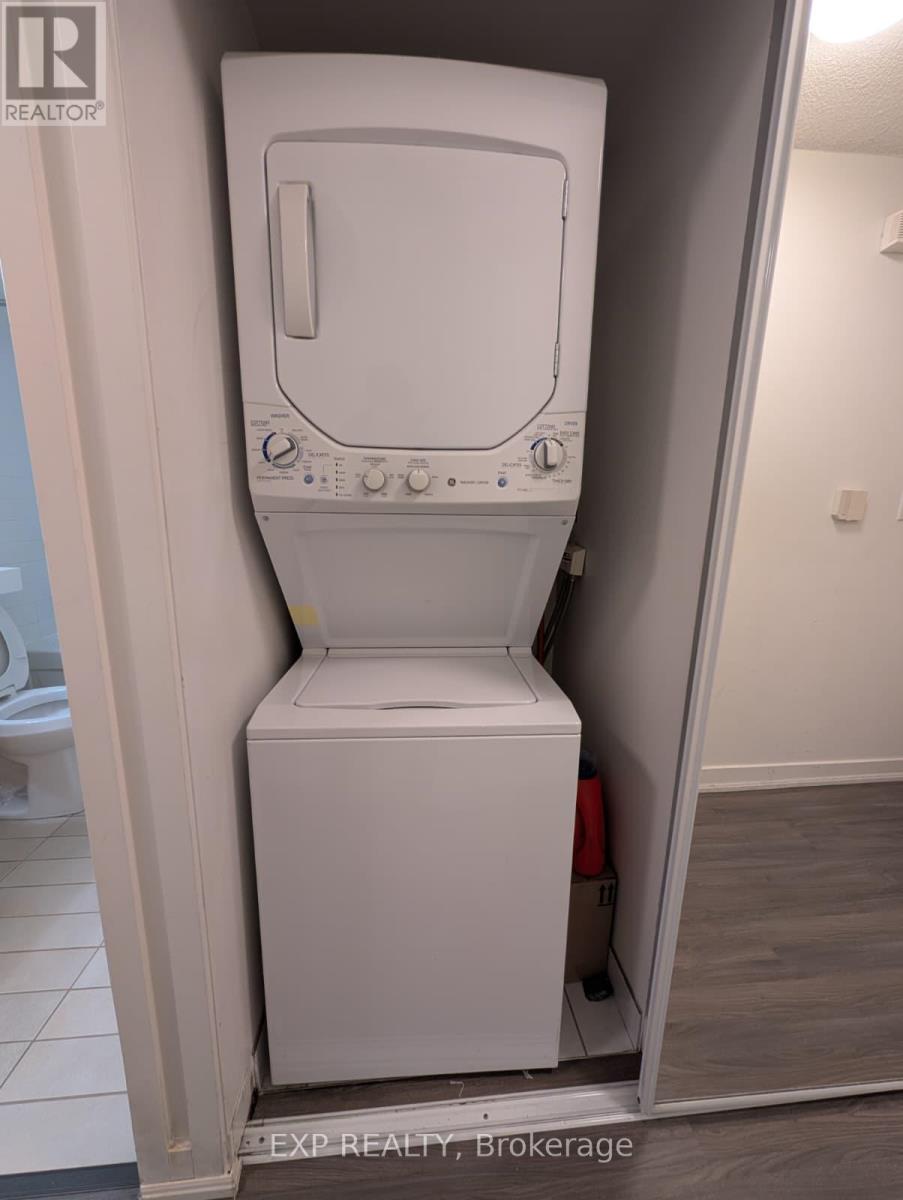 612 - 25 Telegram Mews, Toronto, Ontario  M5V 3Z1 - Photo 9 - C12782052