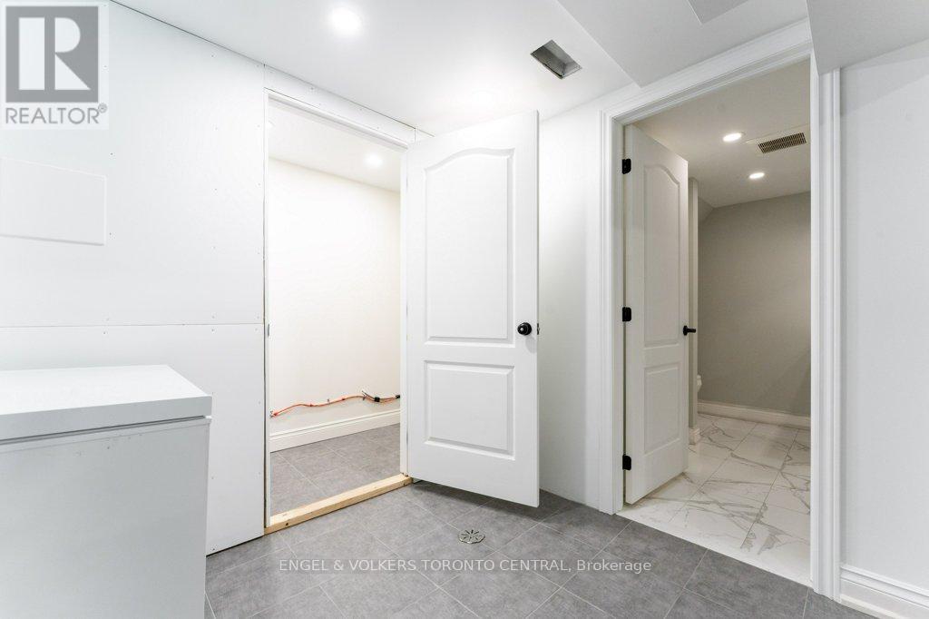 767 Phillip Murray Avenue, Oshawa, Ontario  L1J 1J2 - Photo 18 - E12782042