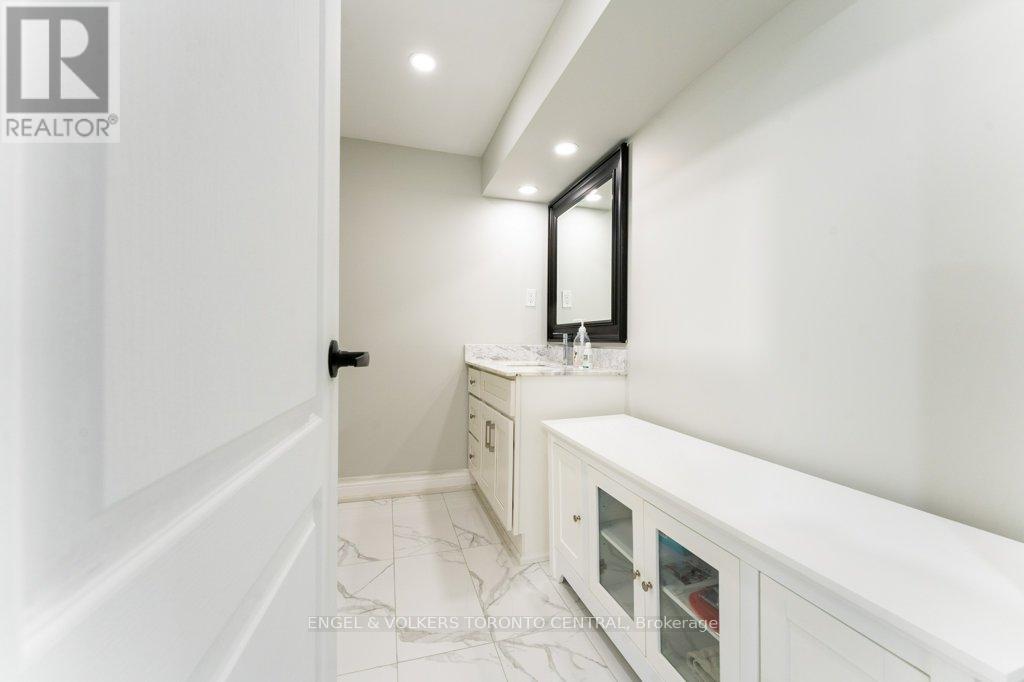 767 Phillip Murray Avenue, Oshawa, Ontario  L1J 1J2 - Photo 19 - E12782042